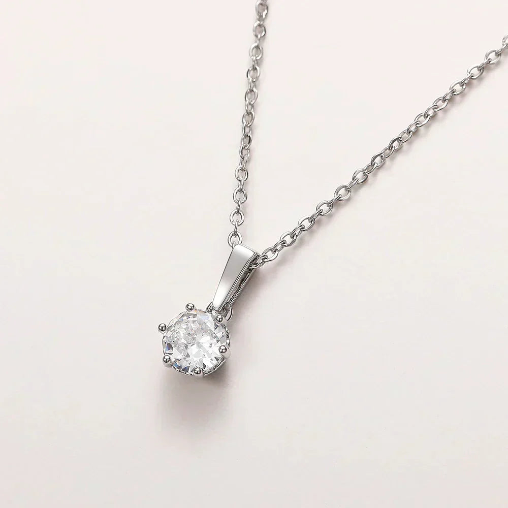 Fleur™ | Collier Pendentif Classique en Zirconium