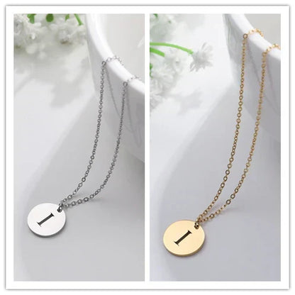Solène™ | Collier Pendentif Lettre en Or Élégant