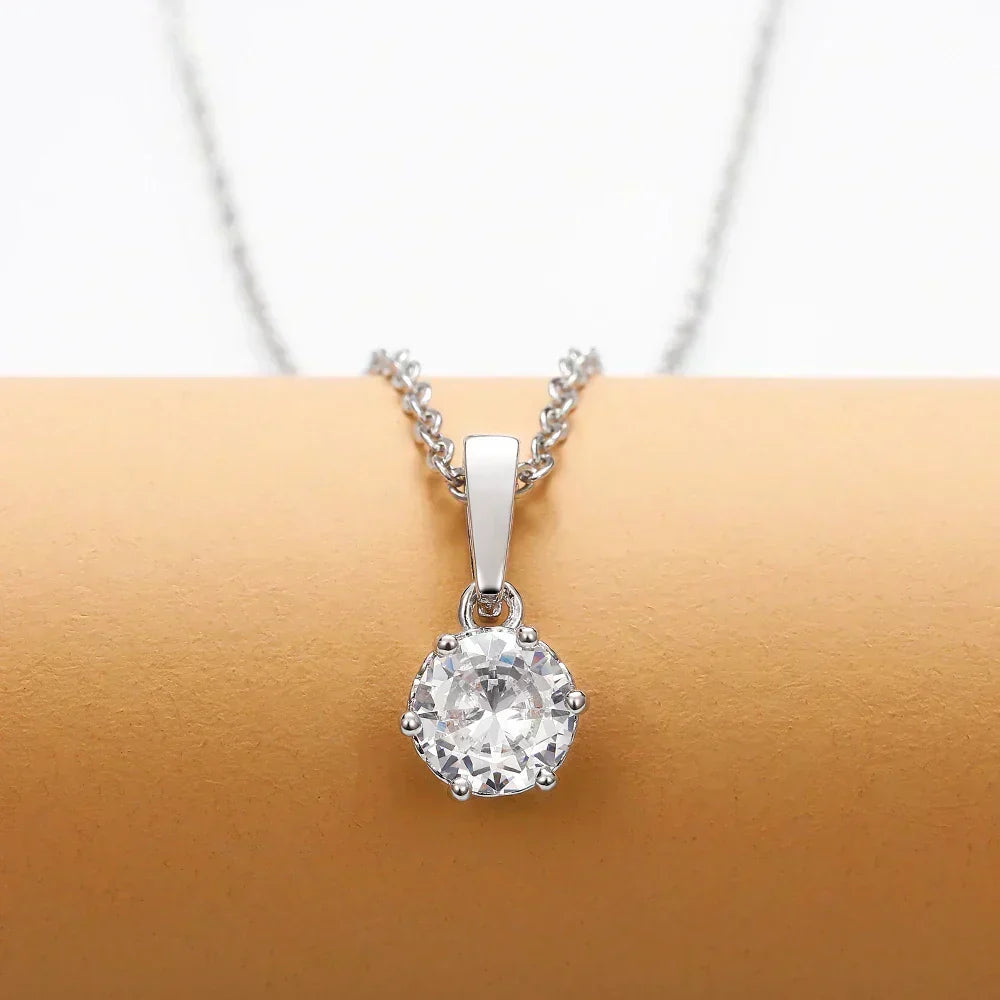 Fleur™ | Collier Pendentif Classique en Zirconium