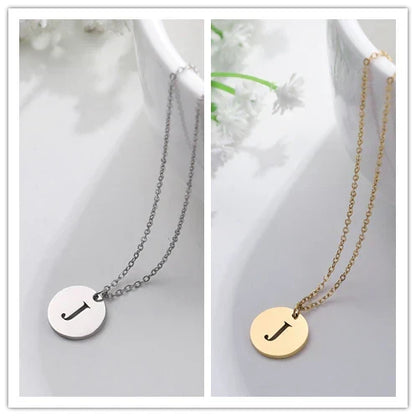 Solène™ | Collier Pendentif Lettre en Or Élégant