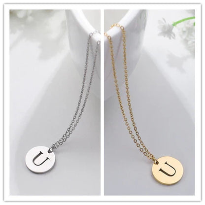 Solène™ | Collier Pendentif Lettre en Or Élégant