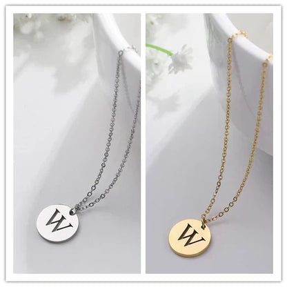 Solène™ | Collier Pendentif Lettre en Or Élégant