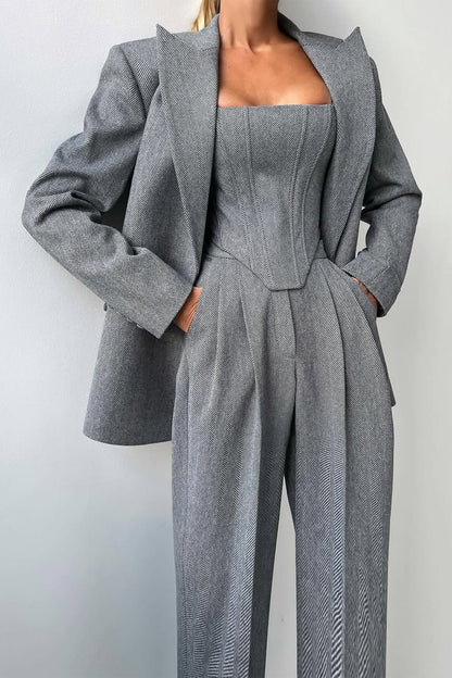 Dolce™ | Ensemble trois pièces avec blazer croisé